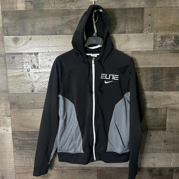 SOLD Nike Elite Therma Fit Hoodie Medium - Picture 1 of 2